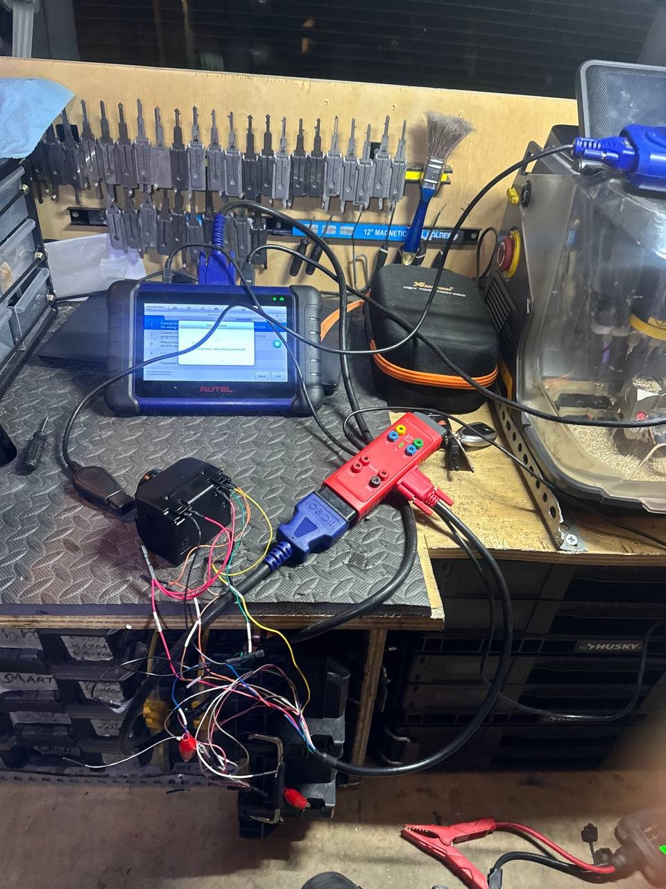 Reading vehicle data to make a Mercedes key