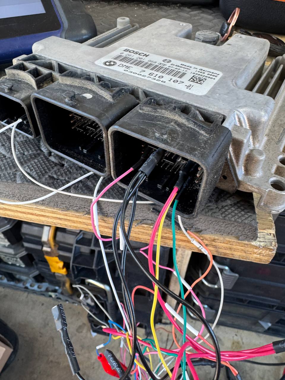 BMW DME wired for key data
