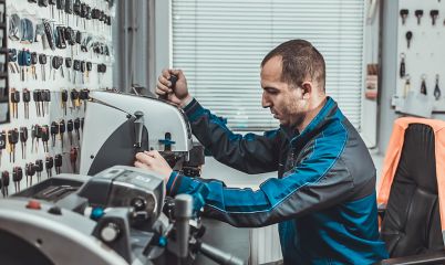 Car key programming