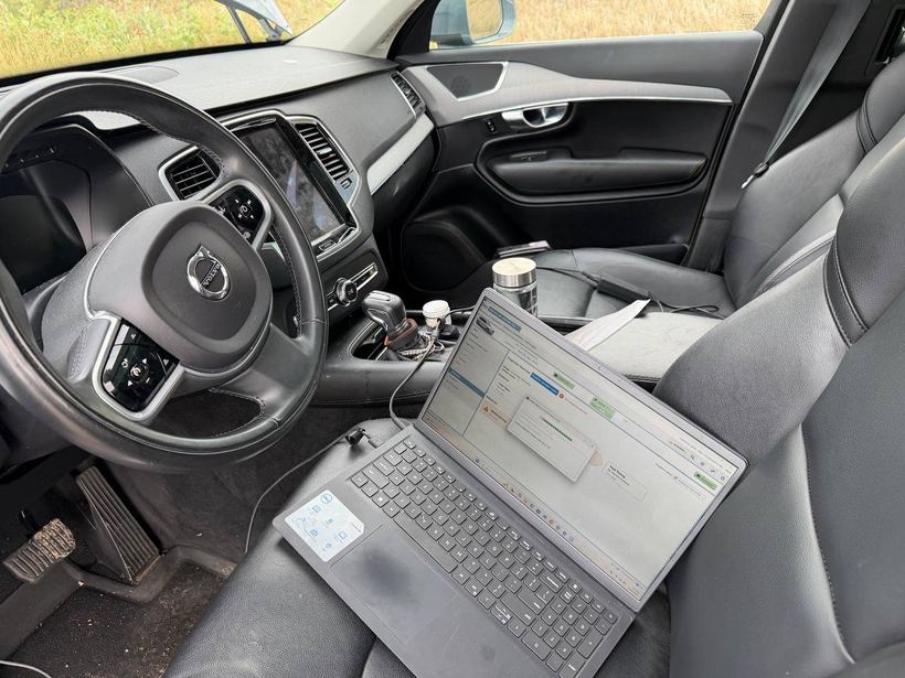 Programming a 2022 Volvo SmartKey using the dealer tool